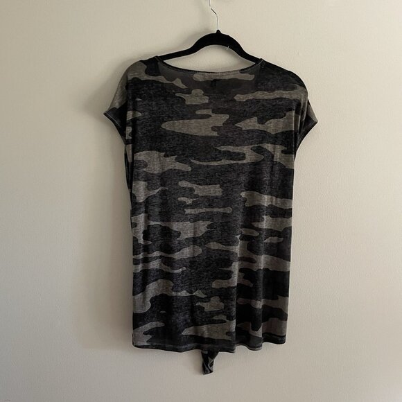 Lucky Brand Womn M Camo Burnout Casual Short Sleeve Split Neck Tie Front T-Shirt - Picture 7 of 7
